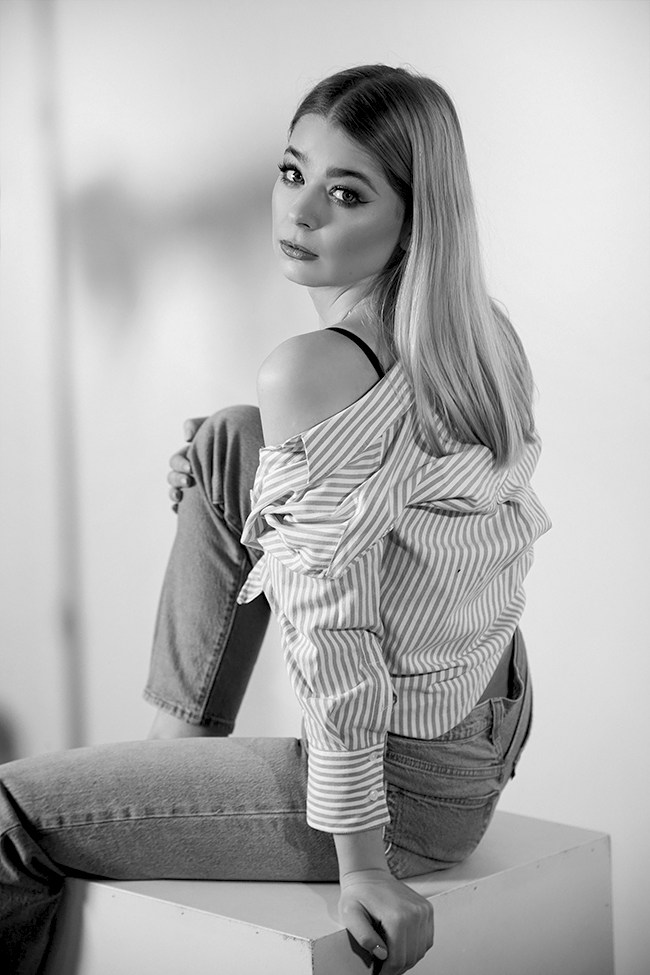sesja-fotograficzna-Poznań-dla-kobiety-gaga-studio